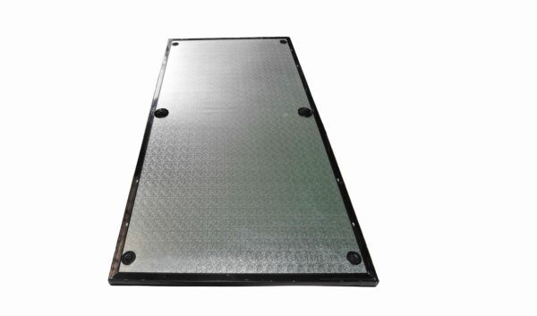 PVT – panou fotovoltaic termic Half Cut spate