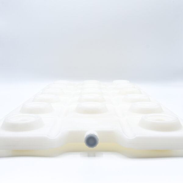 placa-cu-nuturi-baterie-de-energie-de-caldura-frontal